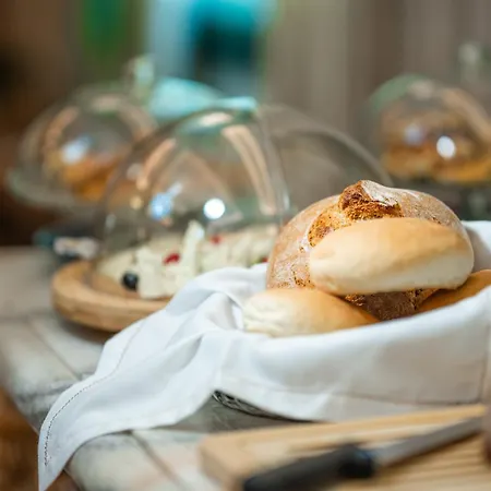 La Fe Boutique 4* Sarandë